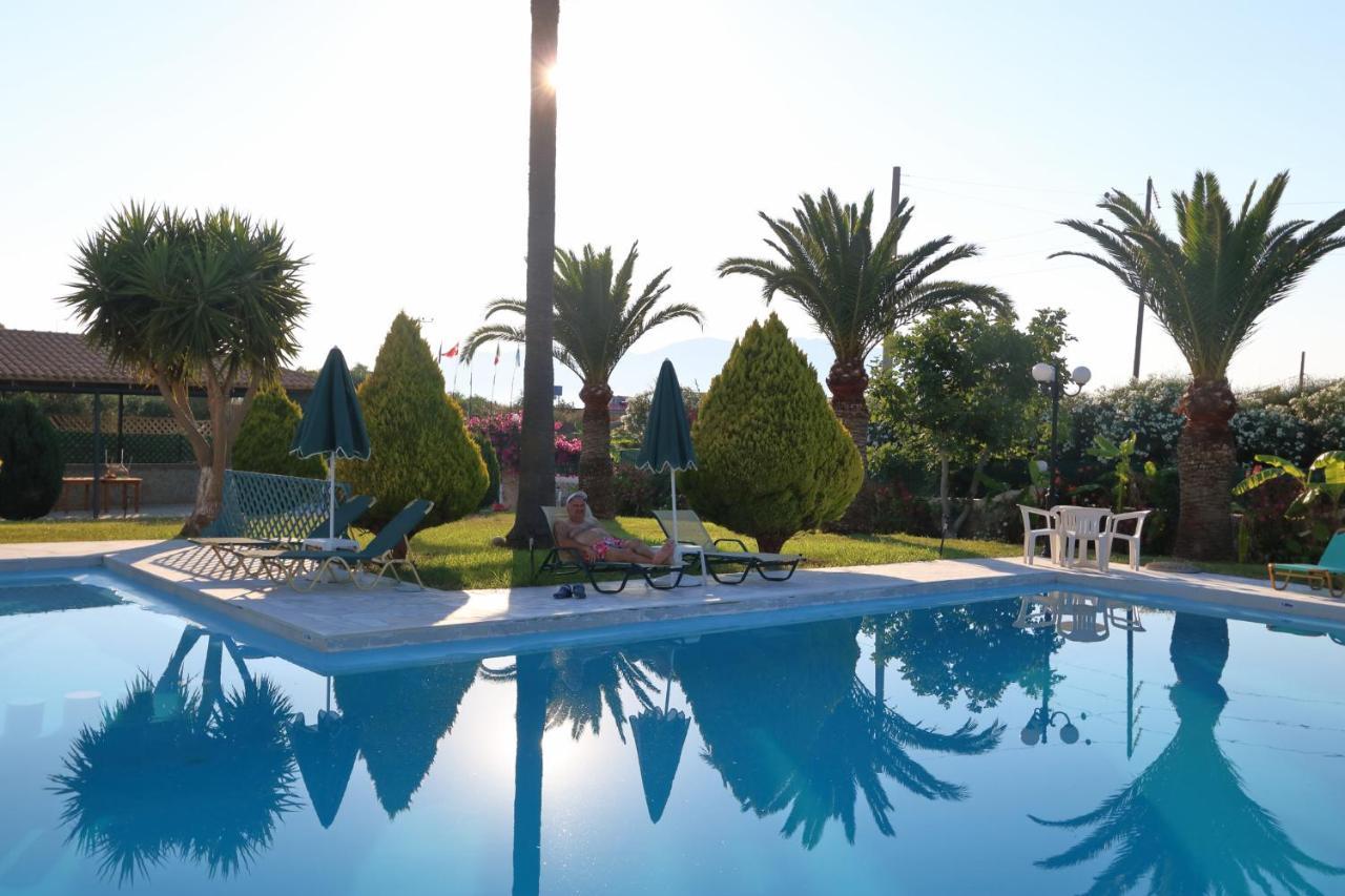Regina Hotel Kíssamos Dış mekan fotoğraf